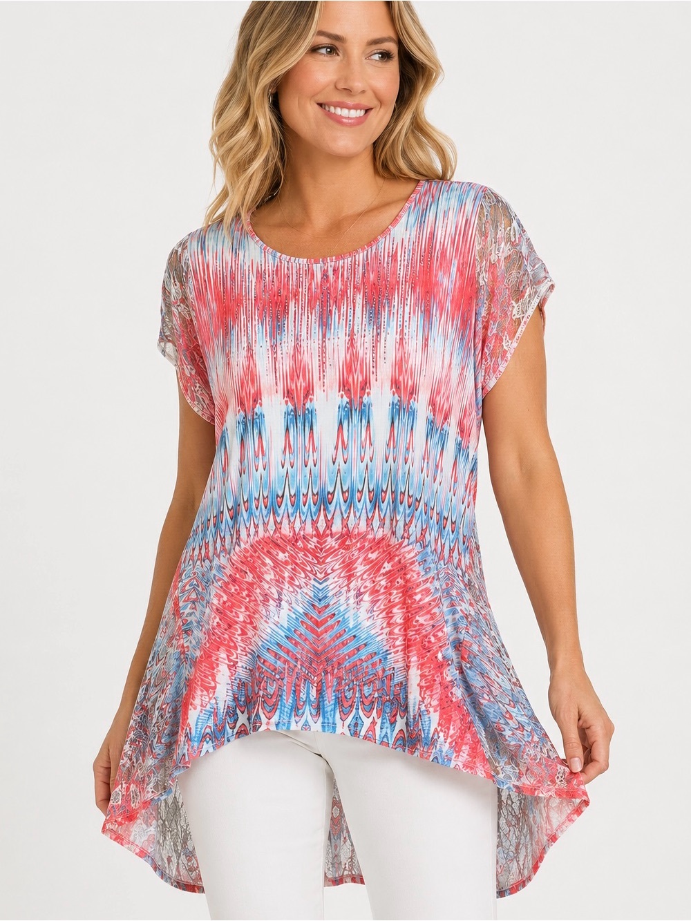 ONE WORLD tunic with lace panel Lo-hi
Lace sleeves and back panel
Sequins Small